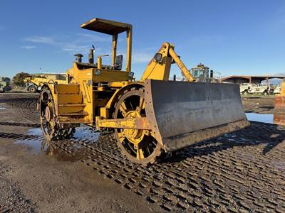 REX 3-30 Padfoot Roller Compactor