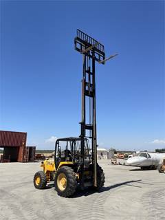JCB 930 Rough Terrain Forklift