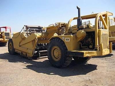 Caterpillar 613 Scraper