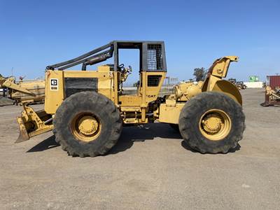 Caterpillar 518 Skidder