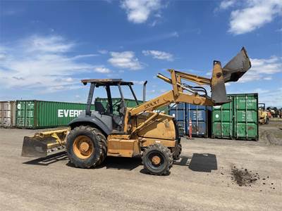 Case 570LXT II Skip Loader