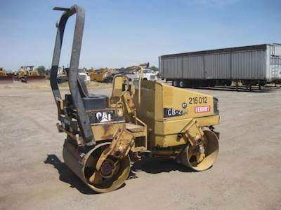 Caterpillar CB-214C Smooth Drum Roller Compactor