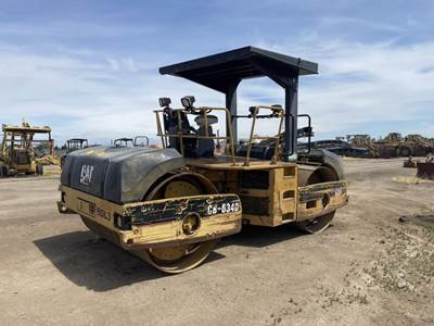 Caterpillar CB-634D Smooth Drum Roller Compactor