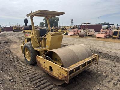 Dynapac CA15 Smooth Drum Roller Compactor