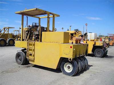 Ingram 9-2800 Smooth Drum Compactor