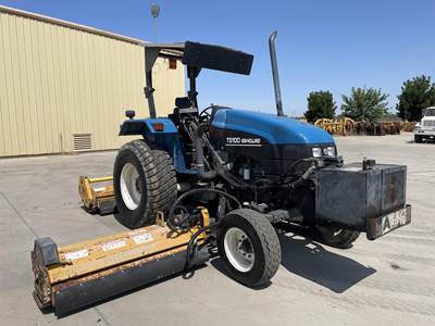 New Holland TS100 Tractor