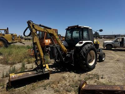 New Holland 6640 Tractor