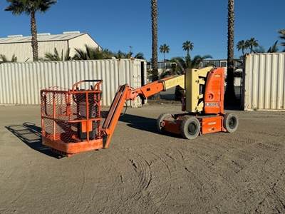 2012 JLG E300AJP Articulating Boom Lift
