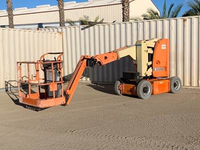 2006 JLG E300AJP Articulating Boom Lift