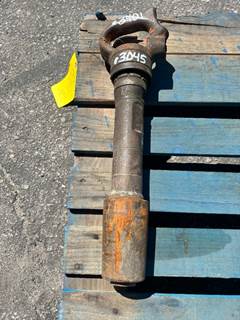 APT 133 RIVET BUSTER  --(LOCATED IN COLTON, CA)--