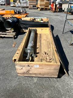 ENIDINE HYDRAULIC RAM --(LOCATED IN COLTON, CA)--