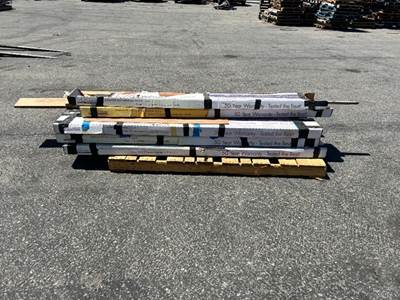 PALLET OF ASST. WOOD FLOORING --(LOCATED IN COLTON, CA)--