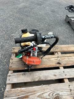 2021 GENERAL M242H POST HOLE AUGER
