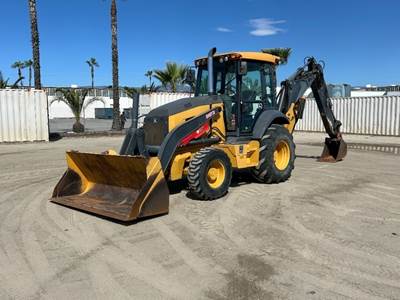 2020 JOHN DEERE 410L LOADER BACKHOE