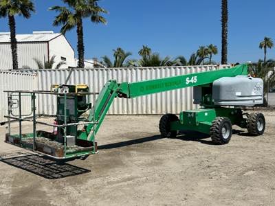 2017 GENIE S45 BOOMLIFT