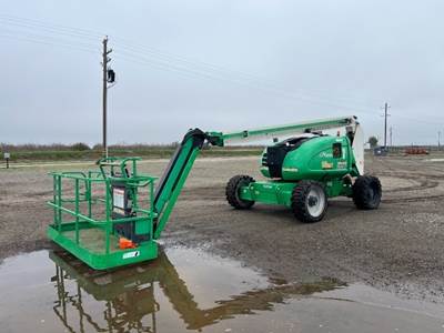 2017 JLG 600AJ BOOMLIFT --(LOCATED IN MADERA, CA)--