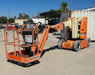 2008 JLG E300AJP BOOMLIFT