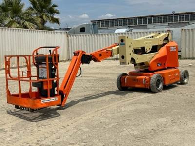 2008 JLG E400AJP BOOMLIFT