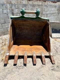 2019 STAR 1472TK-BOB FORKLIFT BUCKET --(LOCATED IN COLTON, CA)--