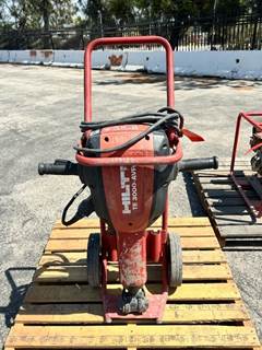 2019 HILTI TE3000 60# DEMO HAMMER --(LOCATED IN COLTON, CA)--