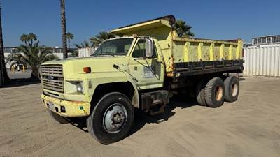 1988 FORD F900 DUMP TRUCK