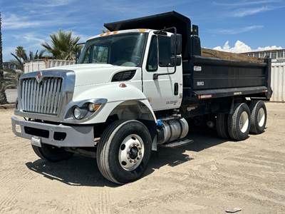 2018 INTERNATIONAL 4300 DUMP TRUCK