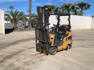 2005 Caterpillar C3500 Forklift