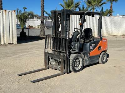 2016 DOOSAN D30S-7 FORKLIFT