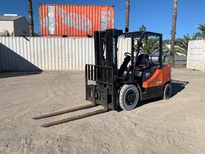 2017 DOOSAN G35S FORKLIFT