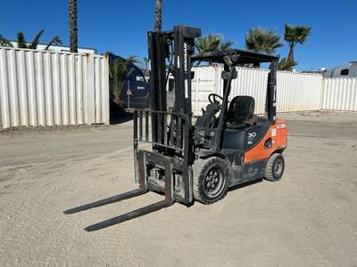 2016 DOOSAN D30S-7 FORKLIFT