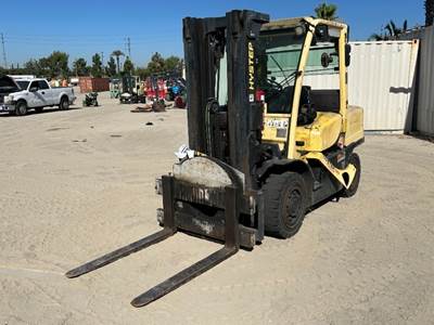 2009 HYSTER H90FT FORKLIFT --(DOES NOT RUN)-- --(LOCATED IN COLTON, CA)--