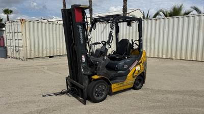 2017 KOMATSU FG25ST-16 FORKLIFT, 5,000#