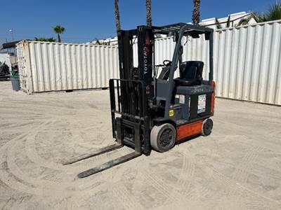 TOYOTA 8FBCU20 FORKLIFT