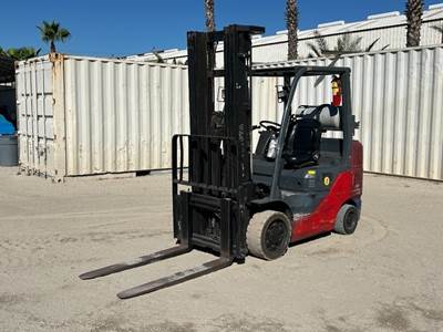 TOYOTA 8FGCU30 FORKLIFT