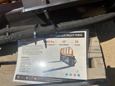2026 ARTEER HPF-48L HYDRAULIC FORK ATTACHMENT, fits skidsteer. s/n:202680172839 --(LOCATED IN MADERA, CA)--