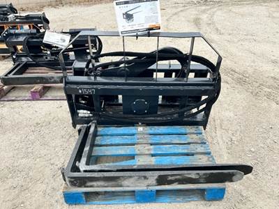 2026 ARTEER RPT-42L ROTATING FORK ATTACHMENT. --(LOCATED IN COLTON, CA)--