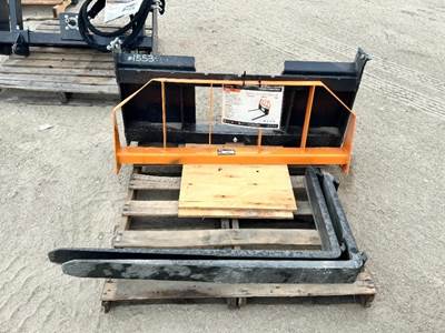 2026 ARTEER PF-42L FORK ATTACHMENT--(LOCATED IN COLTON, CA)--