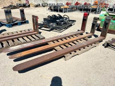 APPROX. (3) ASST. 8' FORKS