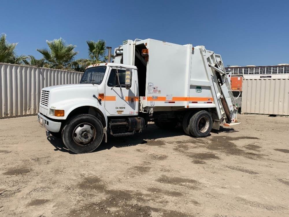 1993 INTERNATIONAL 4900 TRASH TRUCK For Sale Colton, CA 91483234