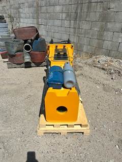 TOFT 1000 HYDRAULIC BREAKER ATTACHMENT --(LOCATED IN COLTON, CA)--