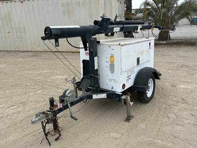 MULTIQUIP LIGHT TOWER