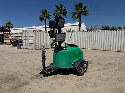 2018 TEREX RL4 LIGHT TOWER