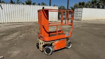 2011 JLG 1230ES PERSONNEL LIFT