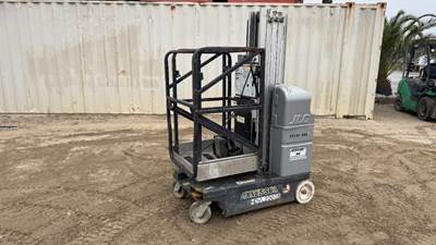 2005 JLG 20 DVL Man Lift