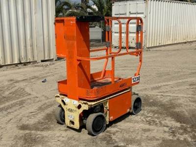 2014 JLG 1230ES PERSONNEL LIFT