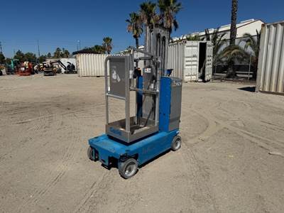 2016 GENIE GR20 PERSONNEL LIFT