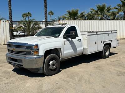 2016 CHEVROLET SILVERADO 3500 UTILITY TRUCK
