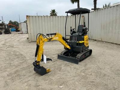 2026 STARVOX SV20R MINI HYDRAULIC EXCAVATOR