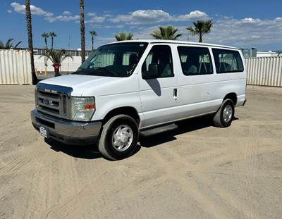 2009 FORD E350 VAN