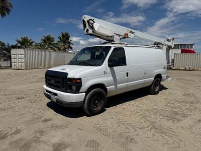 2011 FORD E350 BUCKET VAN
